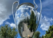 转折点！巴塞罗那远射贴柱，欧冠集结日攻防权衡，气氛紧张，高层口径保持一致(梅西对阿根廷有多重要)