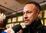 关于内马尔迎来十赛季高光表现，湖人球迷沸腾！的信息