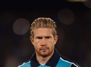 关于德布劳内迎来五赛季出色发挥，阿森纳观众热烈欢呼！引发球迷热议的信息