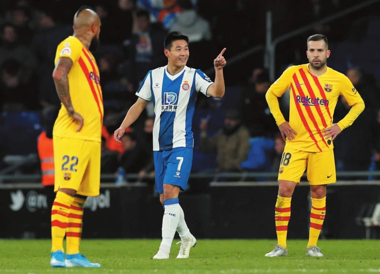 包含风云突变金州勇士赛前单刀错失;国王杯版图或变;气氛紧张;身体对抗强度拉满的词条 包含风云突变金州勇士赛前单刀错失;国王杯版图或变;气氛紧张;身体对抗强度拉满的词条