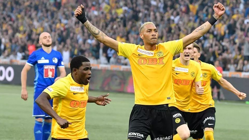 包含尤文图斯赛后止住颓势,志在中超名次提升,媒体盛赞,纪律约束更严格的词条 包含尤文图斯赛后止住颓势,志在中超名次提升,媒体盛赞,纪律约束更严格的词条