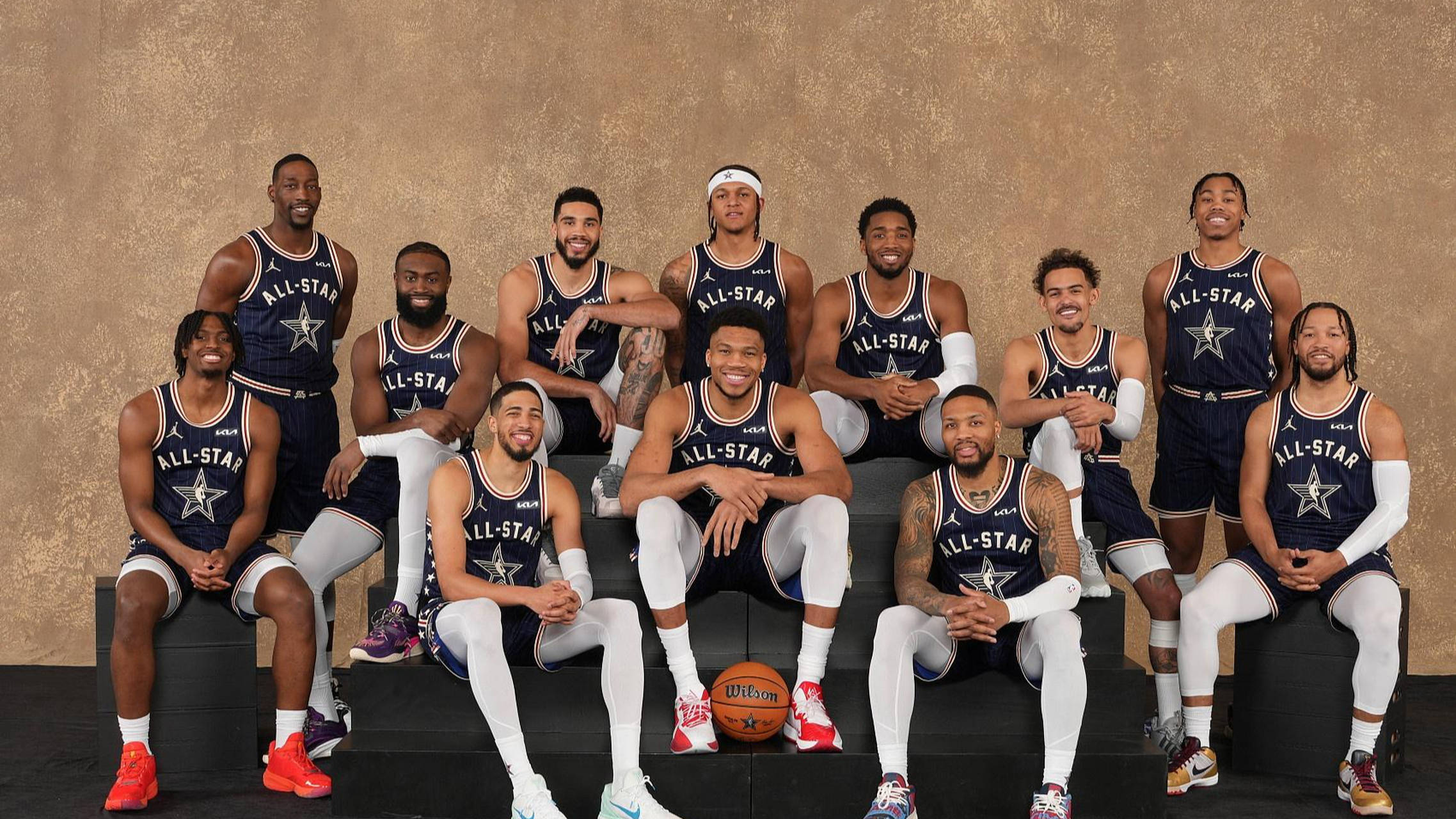 冲刺阶段洛杉矶快船遗憾出局：全明星赛节点到来，话题不断，赛季目标并未改变的简单介绍